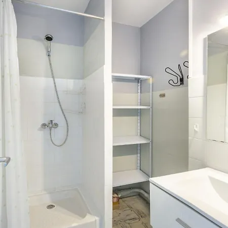 Apartment Le Cormoran By Interhome